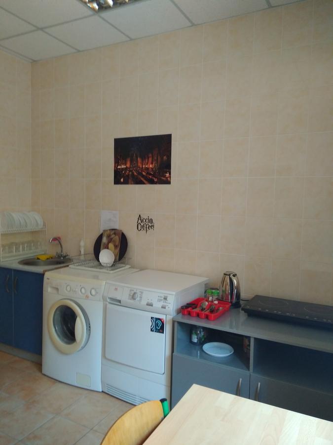 У Поттера Vandrarhem Ternopil Exteriör bild